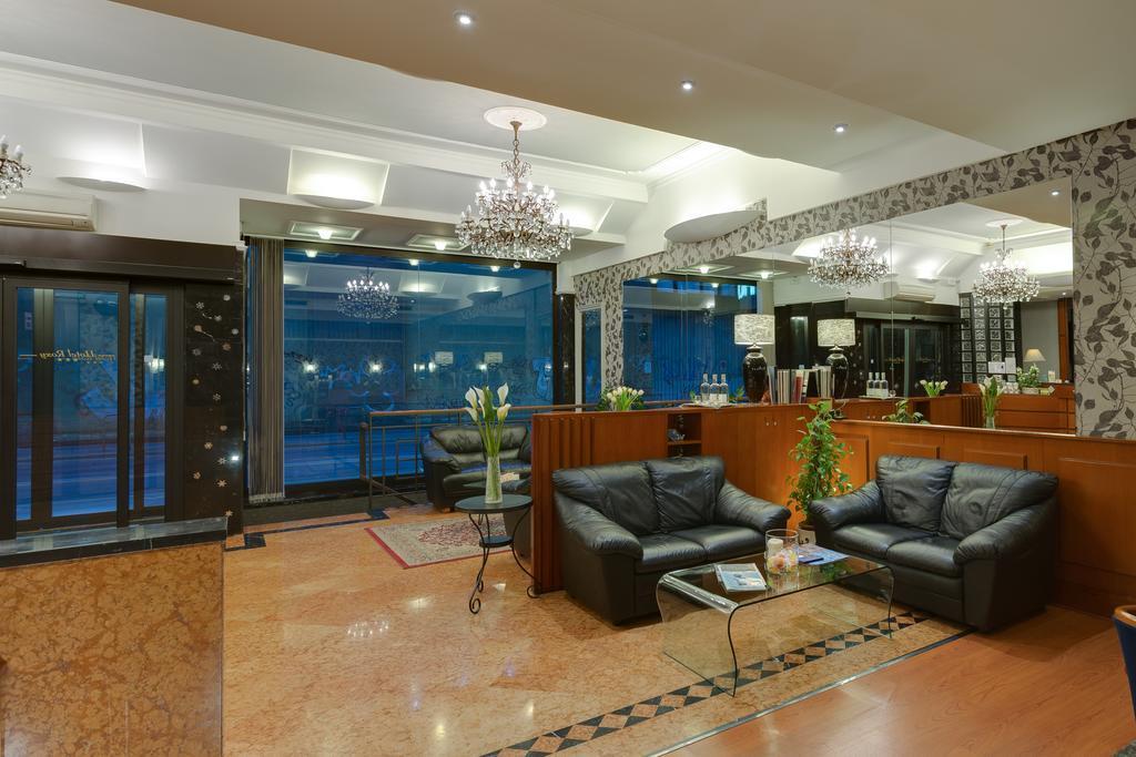 Hotel Roxy Милан Экстерьер фото